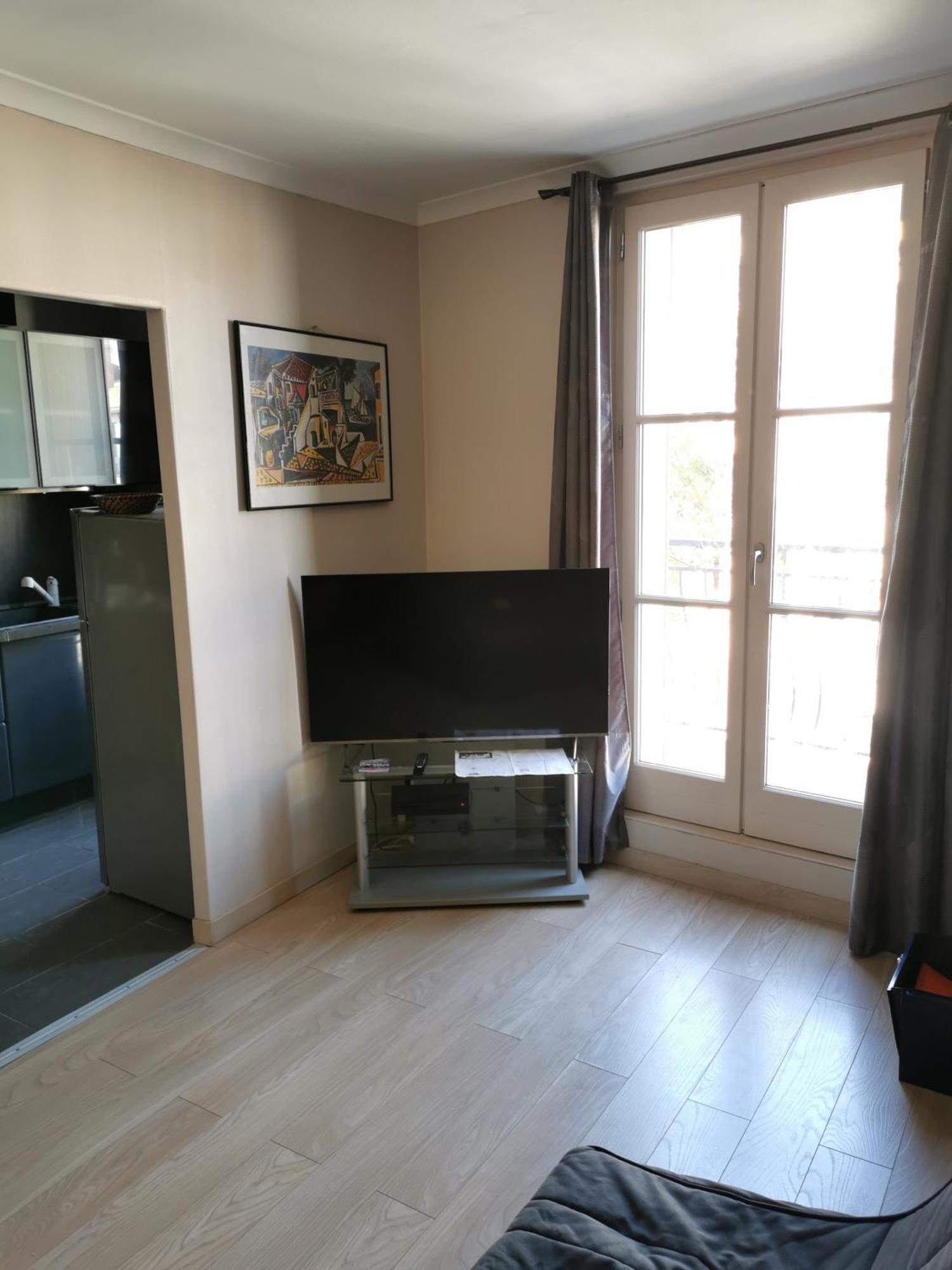 Confortable Appart 1Er Etage Centre Ville Netflix بزييه المظهر الخارجي الصورة